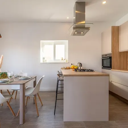 Private House Velebita Вилла *