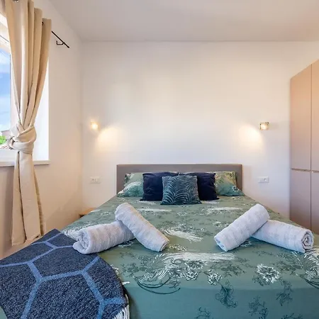 Private House Velebita ヴィラ